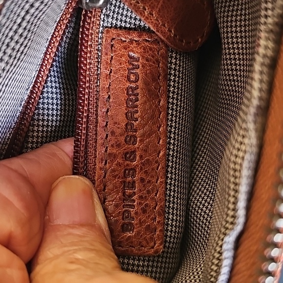 Brown Genuin Leather Leather Waist Unesex Bag. Lots of Pockets. - Picture 6 of 10